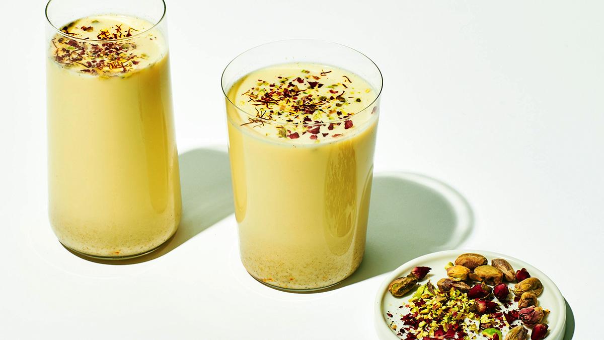 شیر پسته زعفرانی