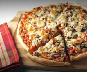 پیتزا مخلوط